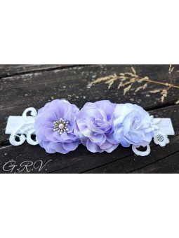 Šviesiai violetinės ir baltos spalvų galvajuostė